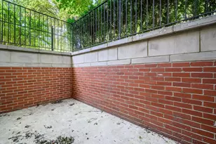 1912 N Hoyne Ave, Chicago, IL 60647 - Photo 32