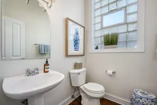 1912 N Hoyne Ave, Chicago, IL 60647 - Photo 8