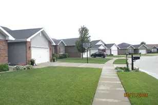 6135 Stone Pathway St, Bourbonnais, IL 60914 - Photo 4
