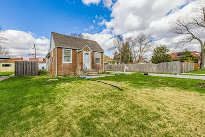 2648 123rd Street, Blue Island, IL 60406 - Photo 2