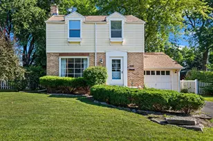 [Address not provided], Libertyville, IL 60048 - Photo 2