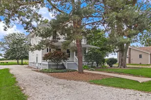 106 S Pine St, Buckley, IL 60918 - Photo 12