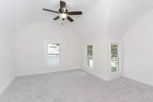 529 E Timber St, Pontiac, IL 61764 - Photo 30