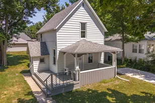 529 E Timber St, Pontiac, IL 61764 - Photo 1