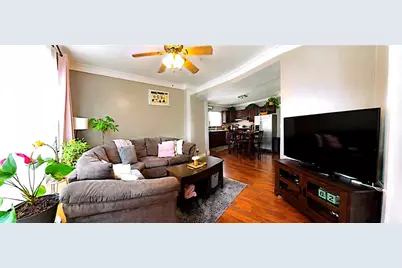 2133 N 75th Avenue, Elmwood Park, IL 60707 - Photo 2
