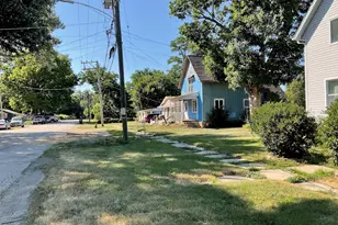 1121 Kishwaukee St, Belvidere, IL 61008 - Photo 20