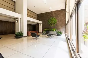 5455 N Sheridan Rd, Chicago, IL 60640 - Photo 2