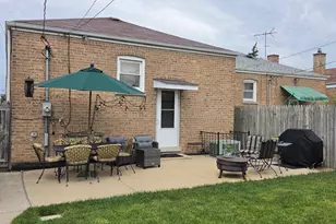 4747 S Leclaire Ave, Chicago, IL 60638 - Photo 22