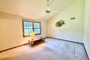 1024 Burke Ct, Naperville, IL 60563 - Photo 22