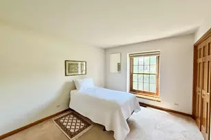 1024 Burke Ct, Naperville, IL 60563 - Photo 18