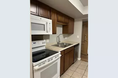207 W Park Avenue #206, Libertyville, IL 60048 - Photo 6