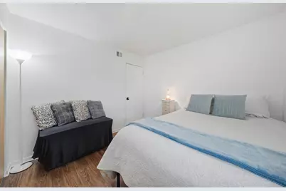 4827 W 109th Street #101, Oak Lawn, IL 60453 - Photo 18