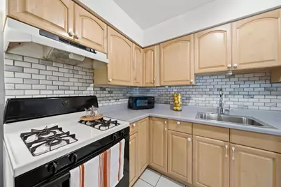 4827 W 109th Street #101, Oak Lawn, IL 60453 - Photo 10