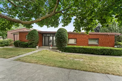 9055 Kenton Avenue, Skokie, IL 60076 - Photo 2