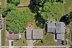 1725 Monmouth Pl, Downers Grove, IL 60516 - Photo 34