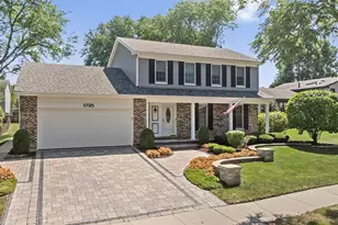 1725 Monmouth Pl, Downers Grove, IL 60516 - Photo 32