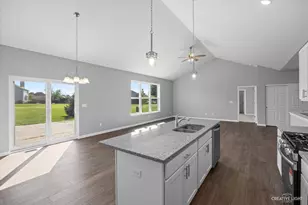 512 Quinlan Ave, Dekalb, IL 60115 - Photo 20
