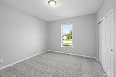 512 Quinlan Avenue, Dekalb, IL 60115 - Photo 10