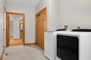 1017 E Red Oak St, Addison, IL 60101 - Photo 22