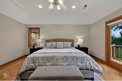1017 E Red Oak Street, Addison, IL 60101 - Photo 32