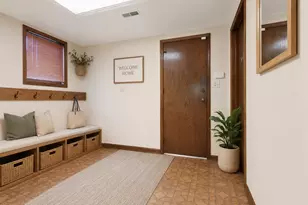 387 Woodlane Ct, Wood Dale, IL 60191 - Photo 16
