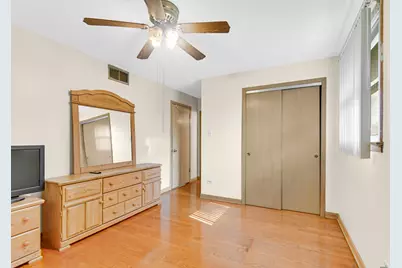1219 D'Amico Drive, Chicago Heights, IL 60411 - Photo 8