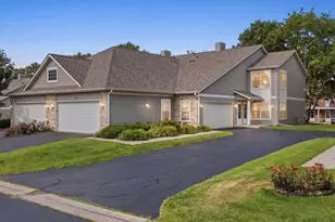 8622 Victory Ln, Machesney Park, IL 61115 - Photo 1