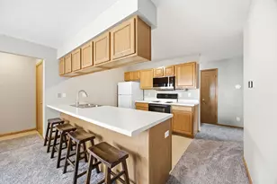 8622 Victory Ln, Machesney Park, IL 61115 - Photo 6