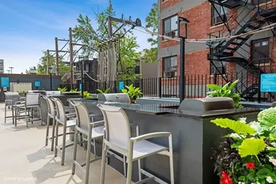 655 W Irving Park Road #1813, Chicago, IL 60613 - Photo 20