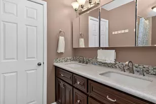 1213 Saratoga Dr, Carol Stream, IL 60188 - Photo 16