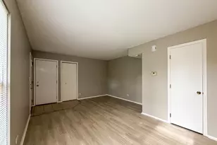 2615 Oakshire Ct, Aurora, IL 60502 - Photo 6