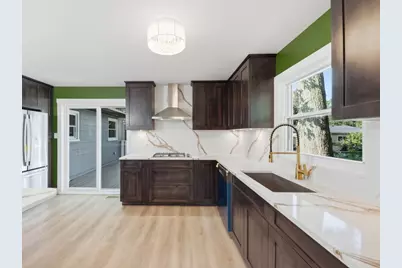 5905 Lee Avenue, Downers Grove, IL 60516 - Photo 8