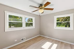5905 Lee Ave, Downers Grove, IL 60516 - Photo 12