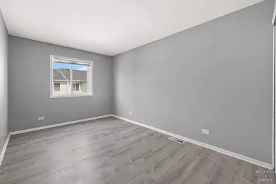 430 Meadow Green Lane, Round Lake Beach, IL 60073 - Photo 16
