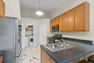 755 Meridian Ct, Dekalb, IL 60115 - Photo 12