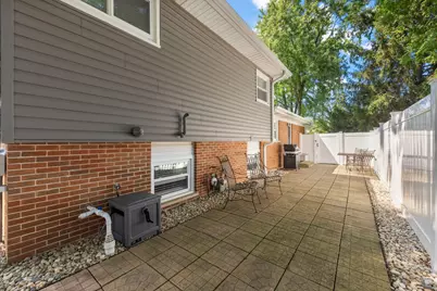 15W621 Diversey Avenue, Elmhurst, IL 60126 - Photo 22
