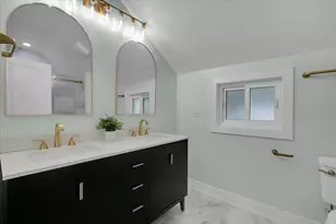 4036 W Warwick Ave, Chicago, IL 60641 - Photo 22