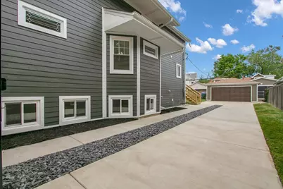 4036 W Warwick Avenue, Chicago, IL 60641 - Photo 42