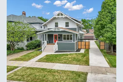 4036 W Warwick Avenue, Chicago, IL 60641 - Photo 4