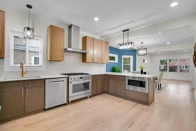 4036 W Warwick Avenue, Chicago, IL 60641 - Photo 14