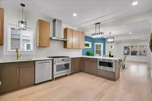 4036 W Warwick Ave, Chicago, IL 60641 - Photo 14
