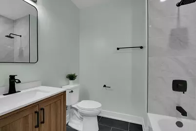 4036 W Warwick Avenue, Chicago, IL 60641 - Photo 26