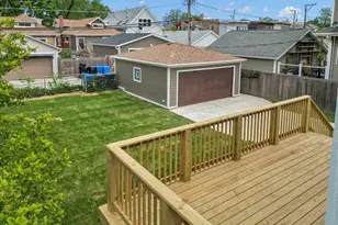 4036 W Warwick Ave, Chicago, IL 60641 - Photo 46