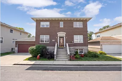 1018 Park Place, Bellwood, IL 60104 - Photo 1