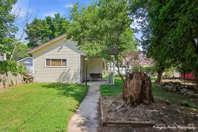638 Myrtle Street N, Waukegan, IL 60085 - Photo 18
