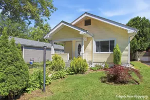 638 Myrtle Street N, Waukegan, IL 60085 - Photo 1