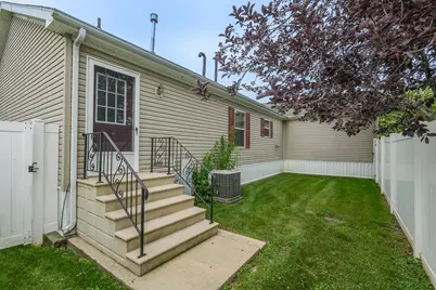 1078 Aspen Drive, Manteno, IL 60950 - Photo 2