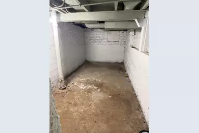 557 Oak Street, Waukegan, IL 60085 - Photo 14