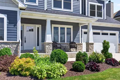 2121 Westover Road, North Aurora, IL 60542 - Photo 4