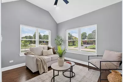 2121 Westover Road, North Aurora, IL 60542 - Photo 8